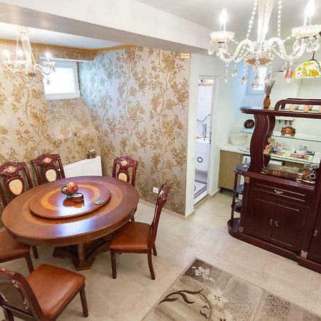 Batistei Bourgeois Apartment Бухарест Экстерьер фото